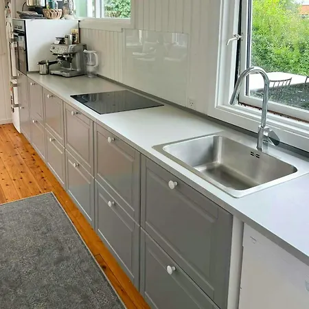 Cozy Summer House With Sauna Holiday home *