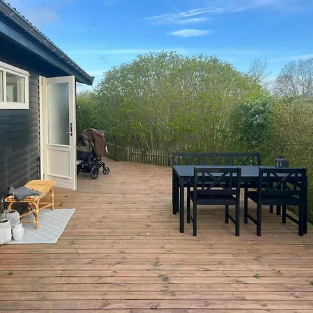 Cozy Summer House With Sauna Holiday home *